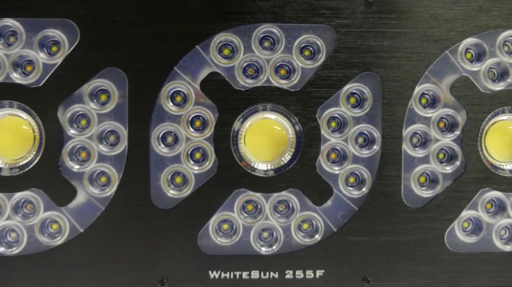Светодиодный led cветильник для аквариума с пресной водой WhiteSun 255F SSMR (CREE)